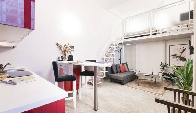 Easylife - Cozy studio in Via Torino, perfect location to visit the city