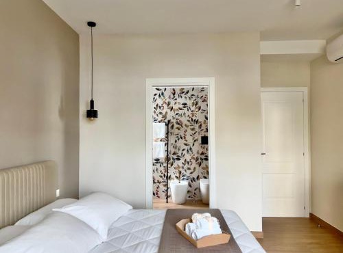 ECHOS Rooms