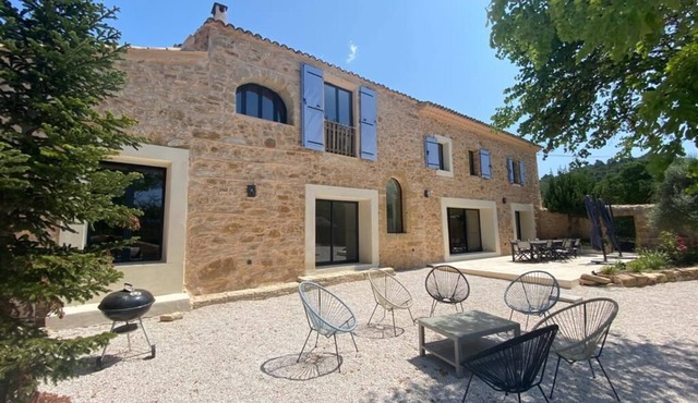 Exceptionnelle Bastide Pres Aix en Provence