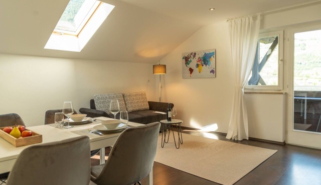 Gemütliche Dachgeschosswohnung mit Schönem Ausblick