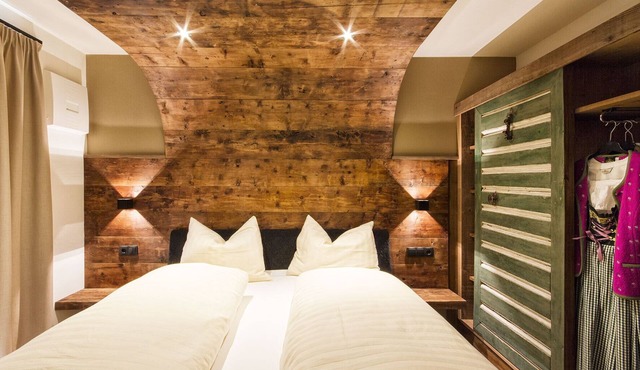 Gorgeous Apartment Close to Ski Lifts with Wi-Fi, Parking and Garden