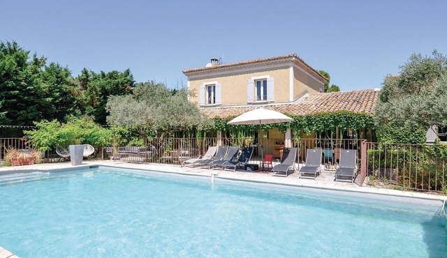 Gorgeous home in Cavaillon