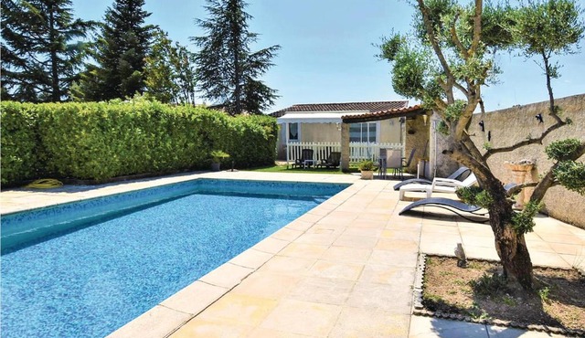Gorgeous Home In Robion With Kitchen