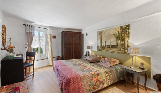 Guest Room “2 Bedrooms – Provence, Le Verdon” with Wi-Fi