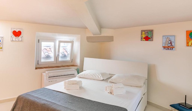 GuestHost - San Francesco Modern and Central Apartments