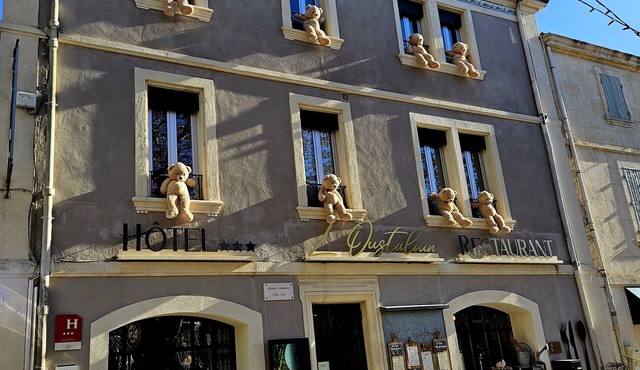 Hôtel Restaurant L'Oustaloun