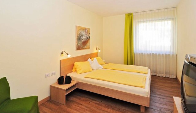 Holiday Apartment "Mignon 3" with Mountain View, Shared Heated Indoor Pool & Wi-Fi