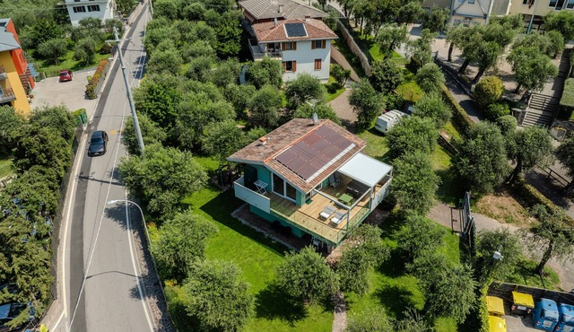 Holiday Home Casa Titi with Lake View, Garden, Private Terrace & Wi-Fi