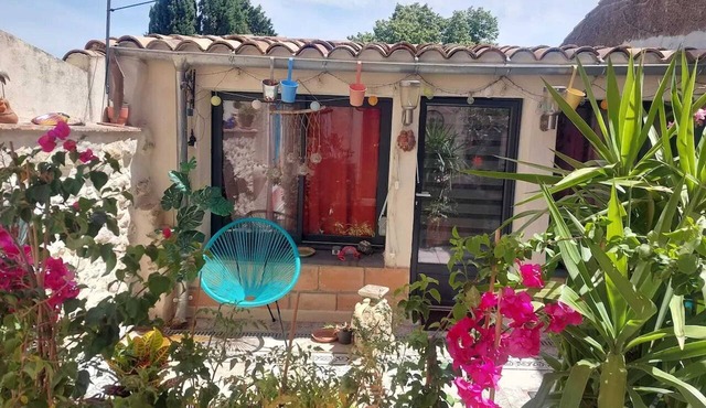 Homerez - Apartment in Roujan