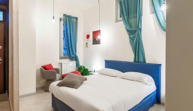 HOST4U - Tresanda Studio in Brescia City Center