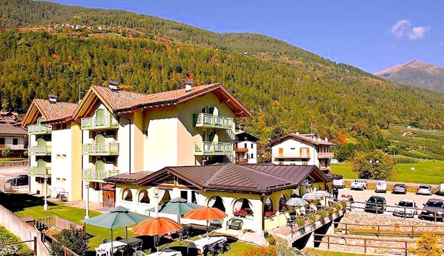 Hotel Monclassico