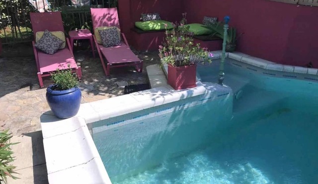 House with pool and garden