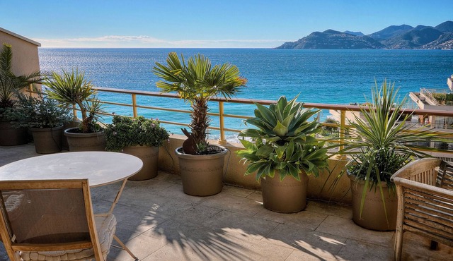 IMMOGROOM - Panoramic sea view - Terrace - 1 min from the beach - Parking