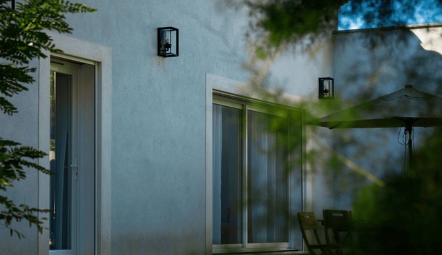 Independent villa for weekly rental for 6 people
