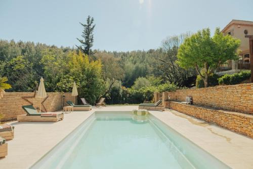 Jas Tihou Bergerie de charme & piscine Provence