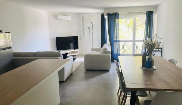 L'écrin des Alpilles appart 6 personnes avec climatisation y compris dans les chambres
