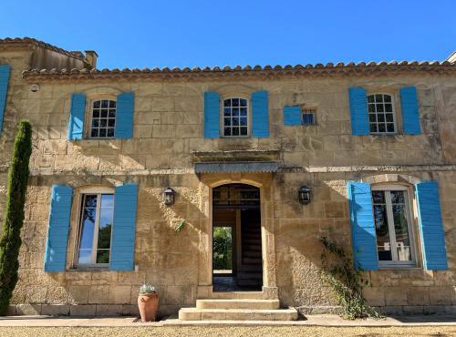 L'Oustau Dou Rose, grande maison avec piscine