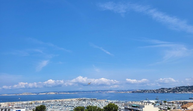La Pointe Rouge vue mer