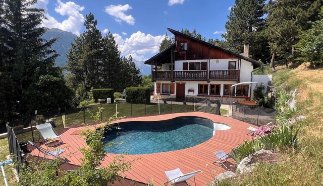 La Salle Les Alpes: chalet - LA SALLE LES ALPES