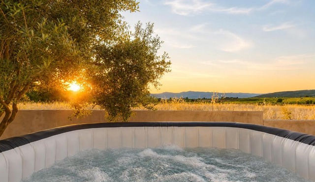 Le Belvédère secret- Vue, jacuzzi, nuit étoilée
