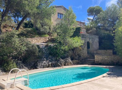 Le gîte sous les pins