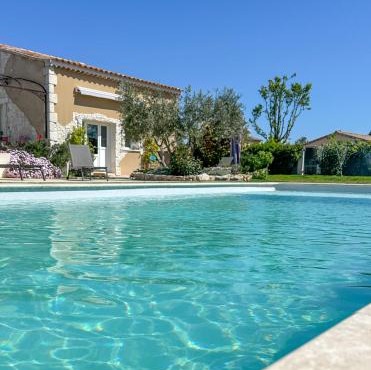 Le Petit Valexiane Piscine & Jardin