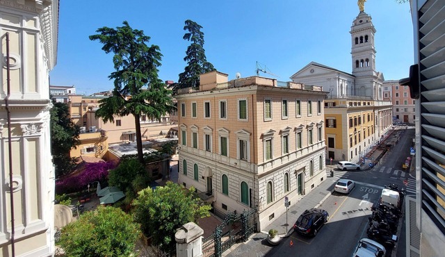 Liberty Square Vicenza Loft in the heart of the historical center of old Rome.