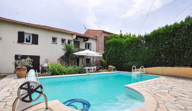 Lovely apartment in Cogolin with swimming pool