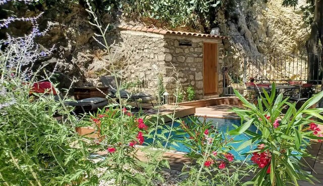 Luxury apartment jacuzzi-pool-air con