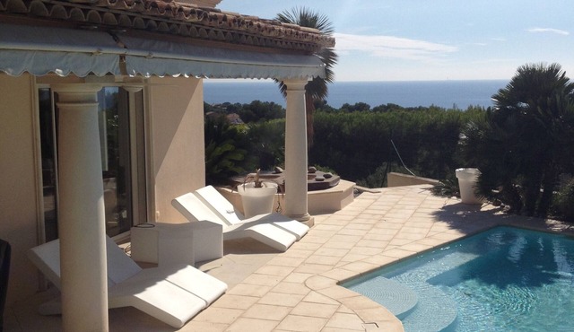LUXURY VILLA 350 M2 - SEA VIEW 180 - STEAM-ROOM CINEMA-JACCUZI- FOR 8 PERS.