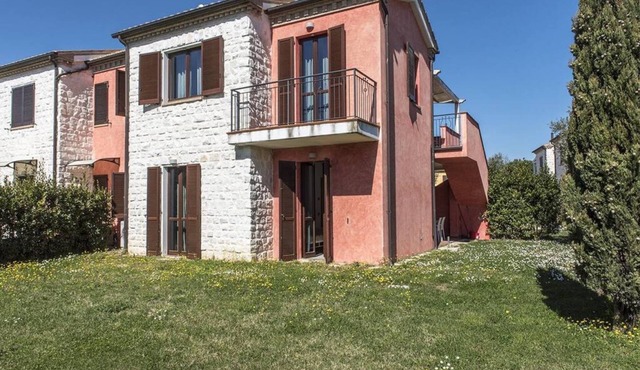 M347 - Marcelli, comfortable new three-room apartment with swimming pool and ga