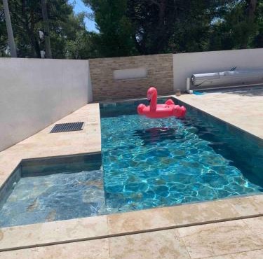 Maison, villa avec piscine