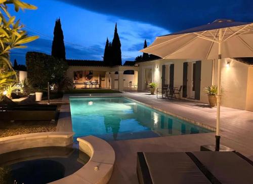 Manava