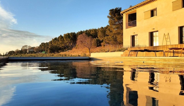 Mas des Buissons, Luxury villa with pool, Fontvieille, Alpilles
