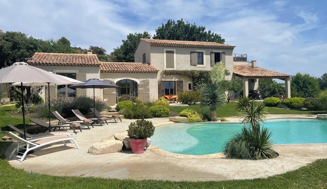 Mas du Zébu bleu - Villa for 8 with pool and spa, panoramic view