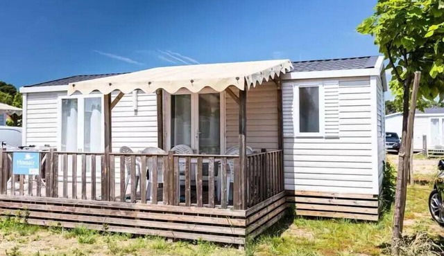 Mobile Home | Comfort | 2 Bedrooms | 4–6 people | Raised Deck | A/C