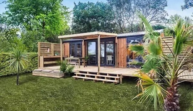 Mobile Home | Ultimate | 2 Bedrooms | 4 Guests | Raised Deck with Rain Shower | A/C | TV