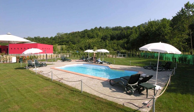 Mobile home with pool