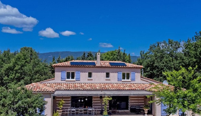 Modern Villa in Tourrettes with Swimming Pool