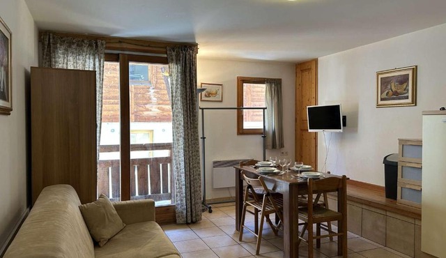 Montgenèvre - Studio 4 pers. à 50m des pistes, parking, lumineux, wifi possible - FR-1-330D-57