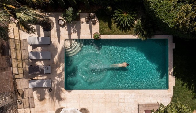 Mouriès – An exceptional property – Sleeps 12