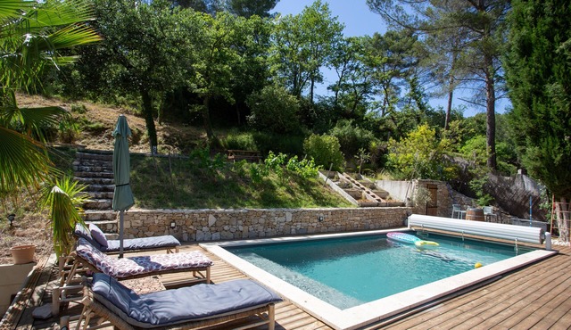 *NEW* Aix-en-Provence: Elegant Provencal villa