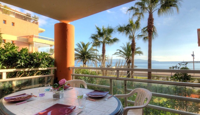 Nice apartment for 4 people with WIFI, TV, terrace and pets allowed