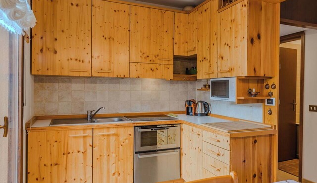 Nice apartment for 6 people with WIFI, TV and balcony