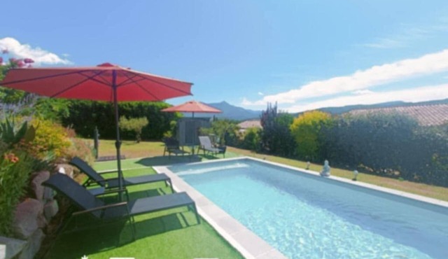 "Nigelle's Garden" — A Private Retreat in Provence