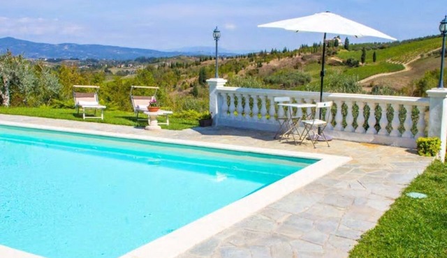 PANORAMIC COTTAGE WITH PRIVATE POOL