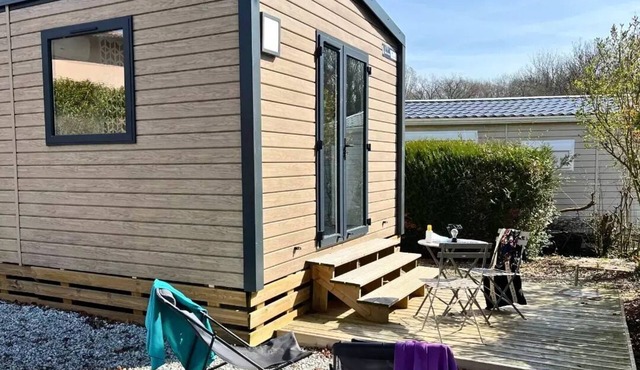 Parpaioun Mobile Home for 2 People, Air-Conditioned + TV