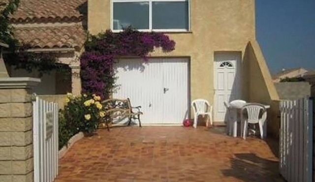 Port la Nouvelle air-conditioned house with interior courtyard and sea view Beach 500m away