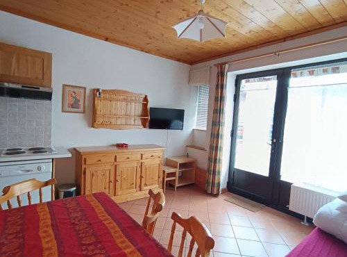 Proche des pistes ! Appartement 6 pers avec parking, animaux acceptés - FR-1-445-58
