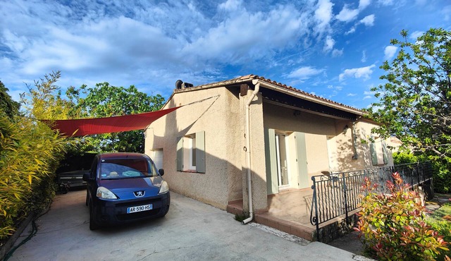 Quiet house close to the historic heart of the village